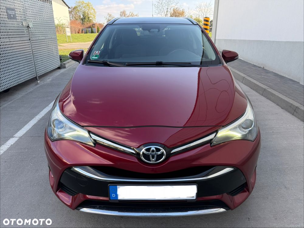 Toyota Avensis Touring Sports 1.8 Edition S+ - 27