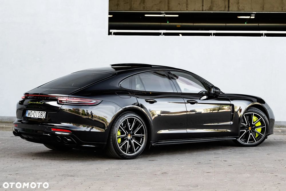 Porsche Panamera - 9