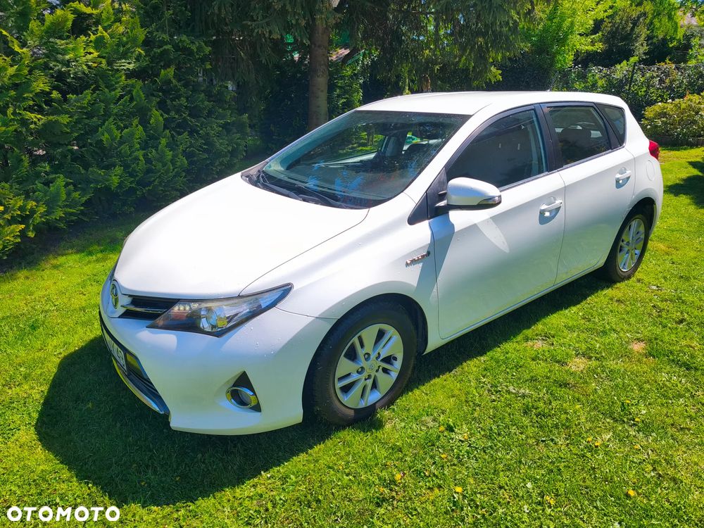 Toyota Auris - 1