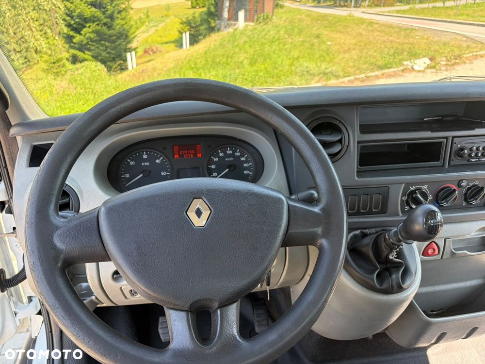 Renault Mascott - 12