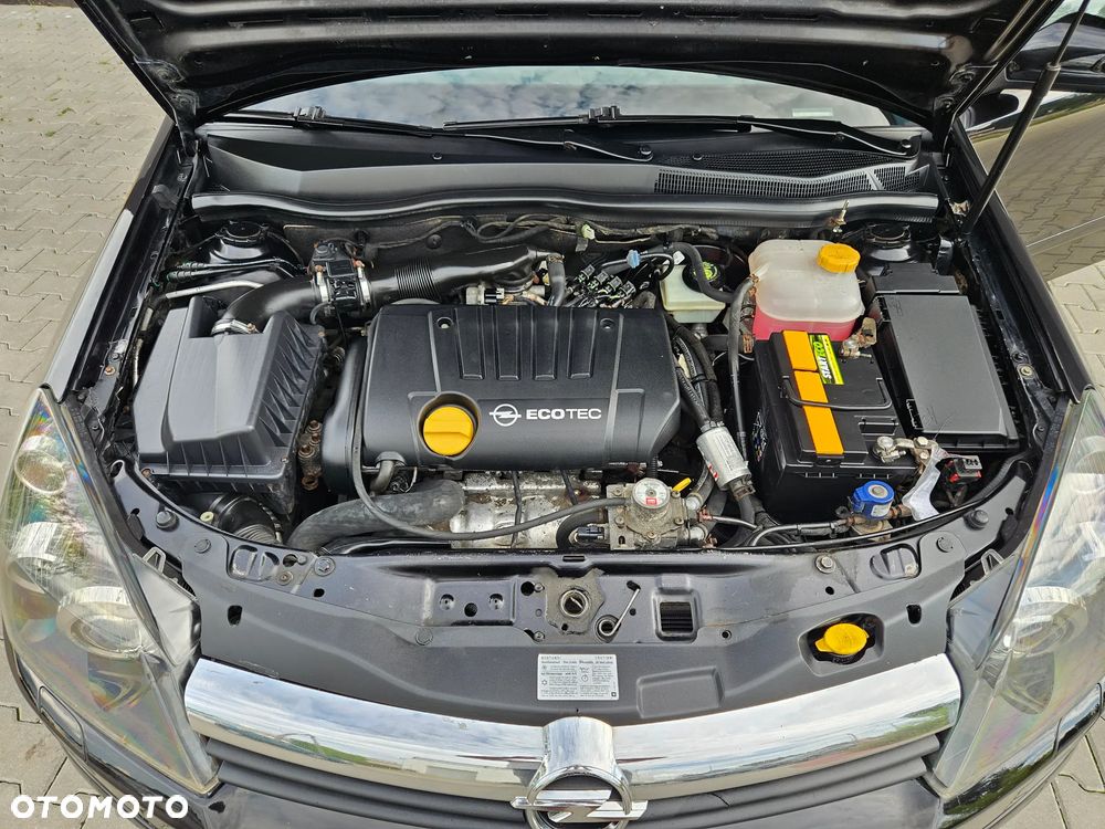 Opel Astra 1.8 Cosmo - 27