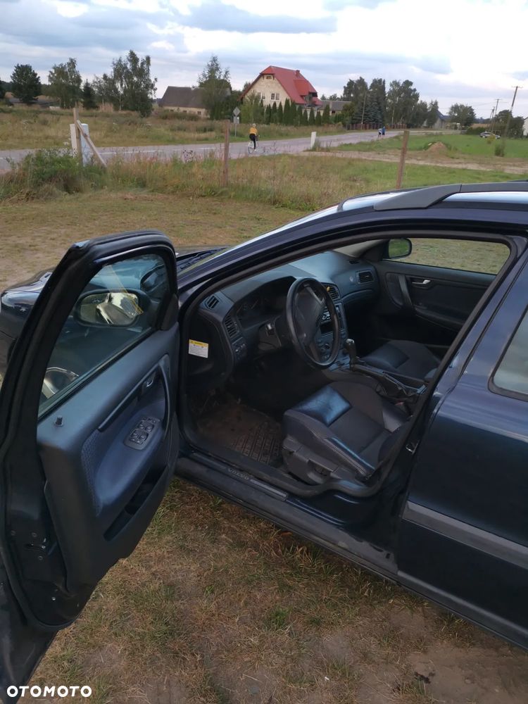 Volvo V70 2.4 - 11
