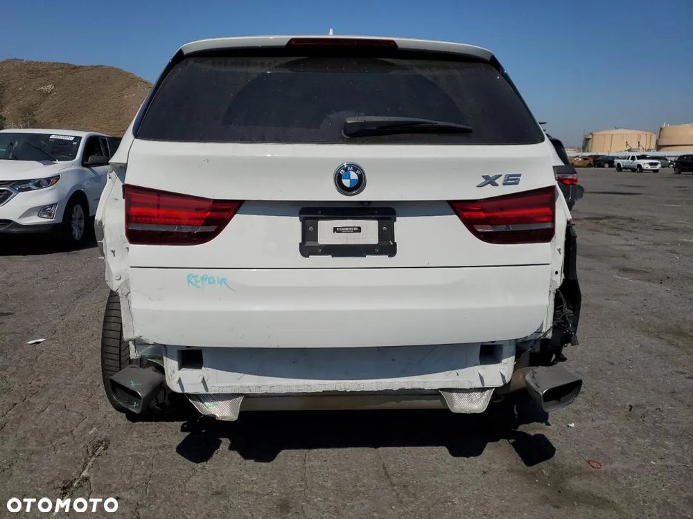 BMW X5 xDrive35i - 6