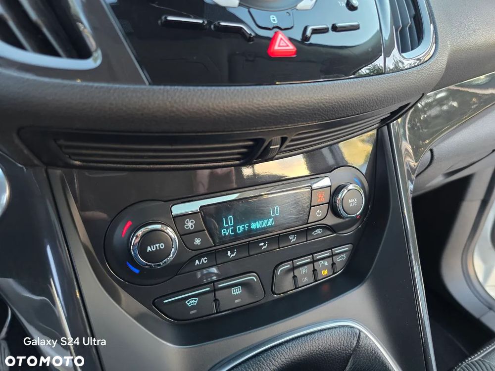 Ford Kuga 2.0 TDCi Titanium - 33