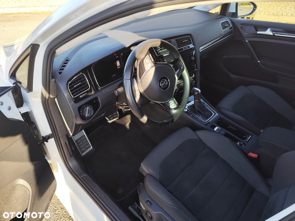 Volkswagen Golf VII 1.5 TSI BMT Evo Highline DSG - 8