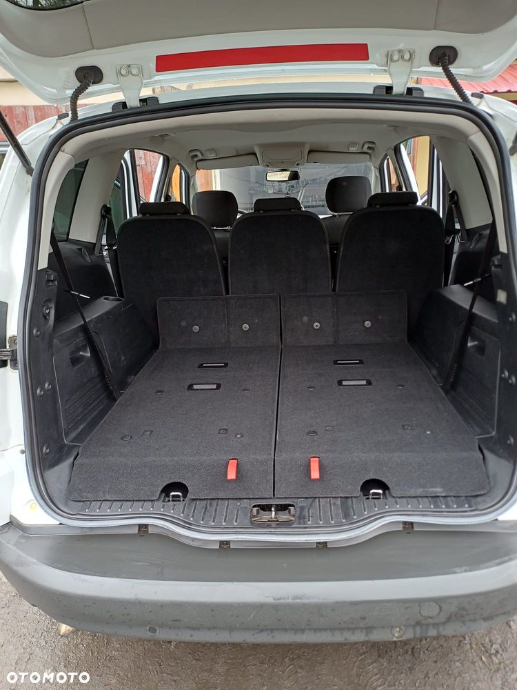 Ford S-Max 2.0 TDCi DPF Trend - 11