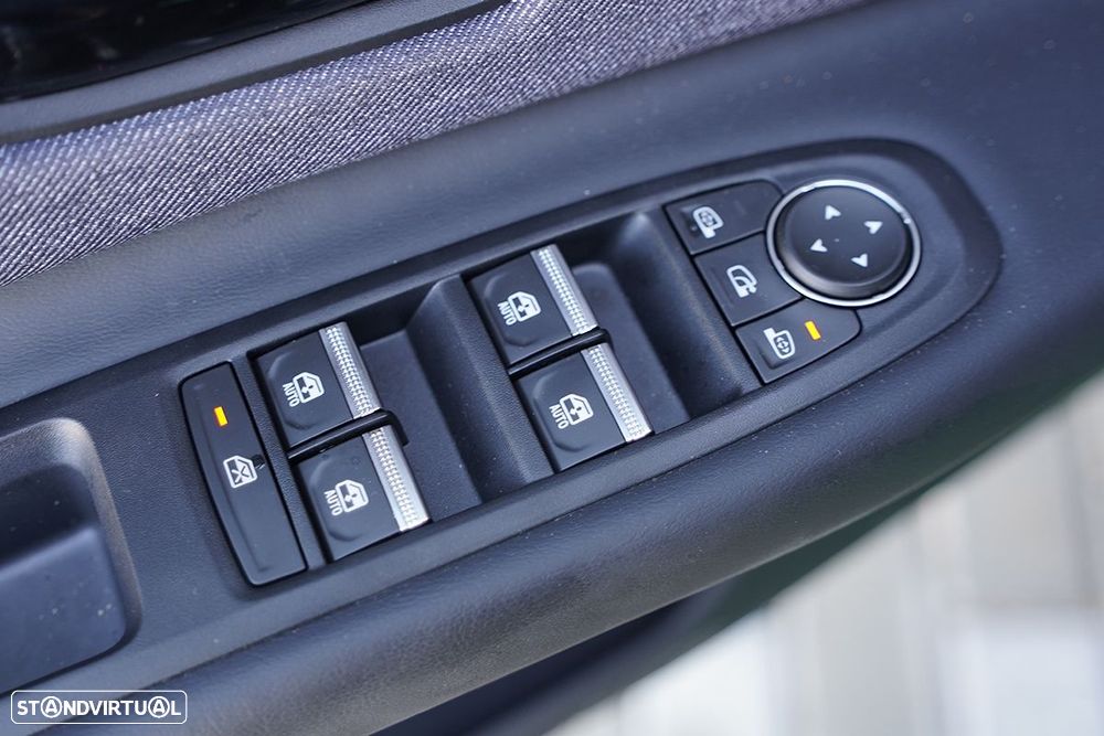 Renault 5 E-Tech 52 kWh Techno Autonomia Conforto - 19