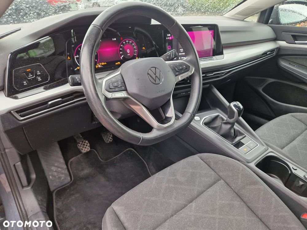 Volkswagen Golf 2.0 TDI Life - 12