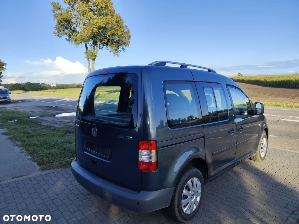 Volkswagen Caddy Life - 8