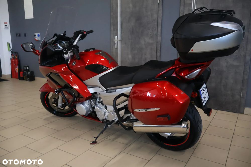 Yamaha FJR - 31