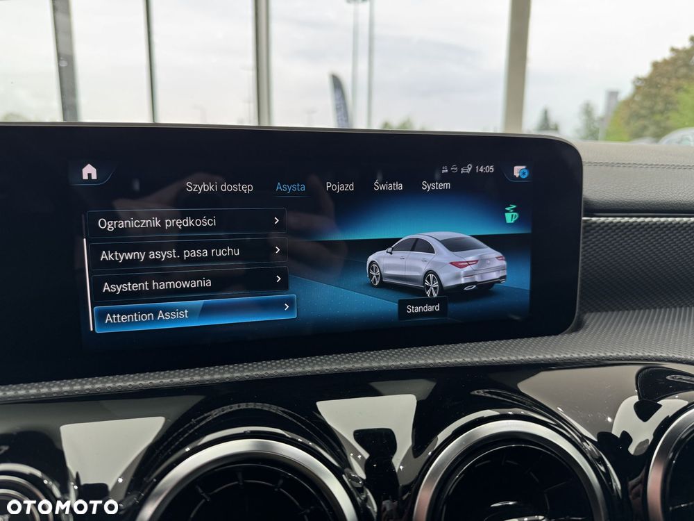 Mercedes-Benz CLA 200 Progressive 7G-DCT - 33