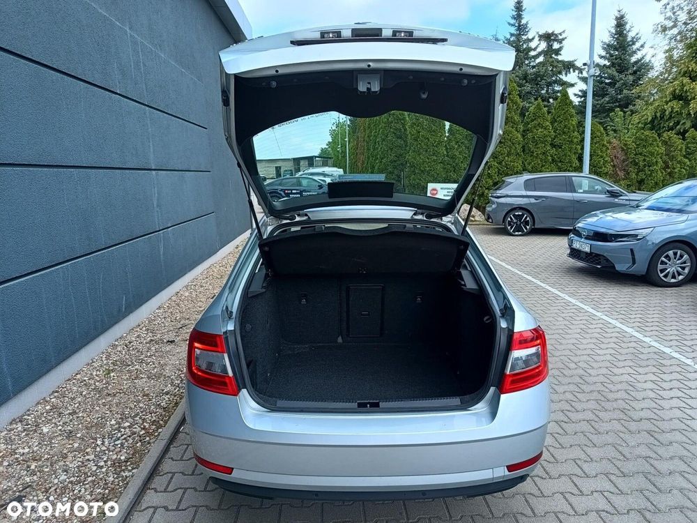 Skoda Octavia 1.6 TDI SCR Ambition - 9
