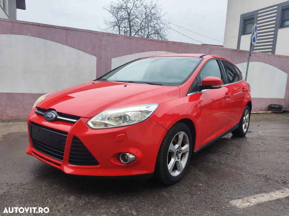 Ford Focus 1.6 EcoBoost Start-Stopp-System Titanium - 1