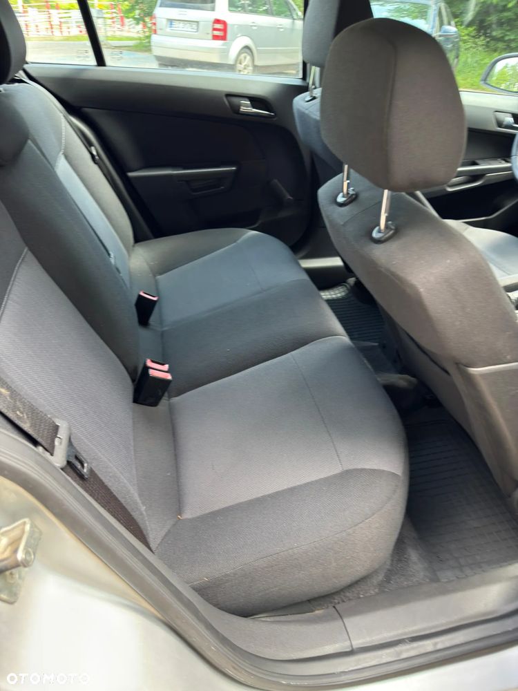 Opel Astra - 13