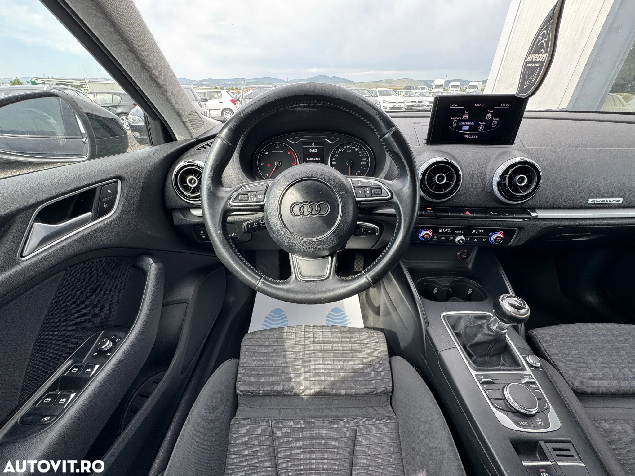Audi A3 Sportback 2.0 TDI quattro Attraction - 26