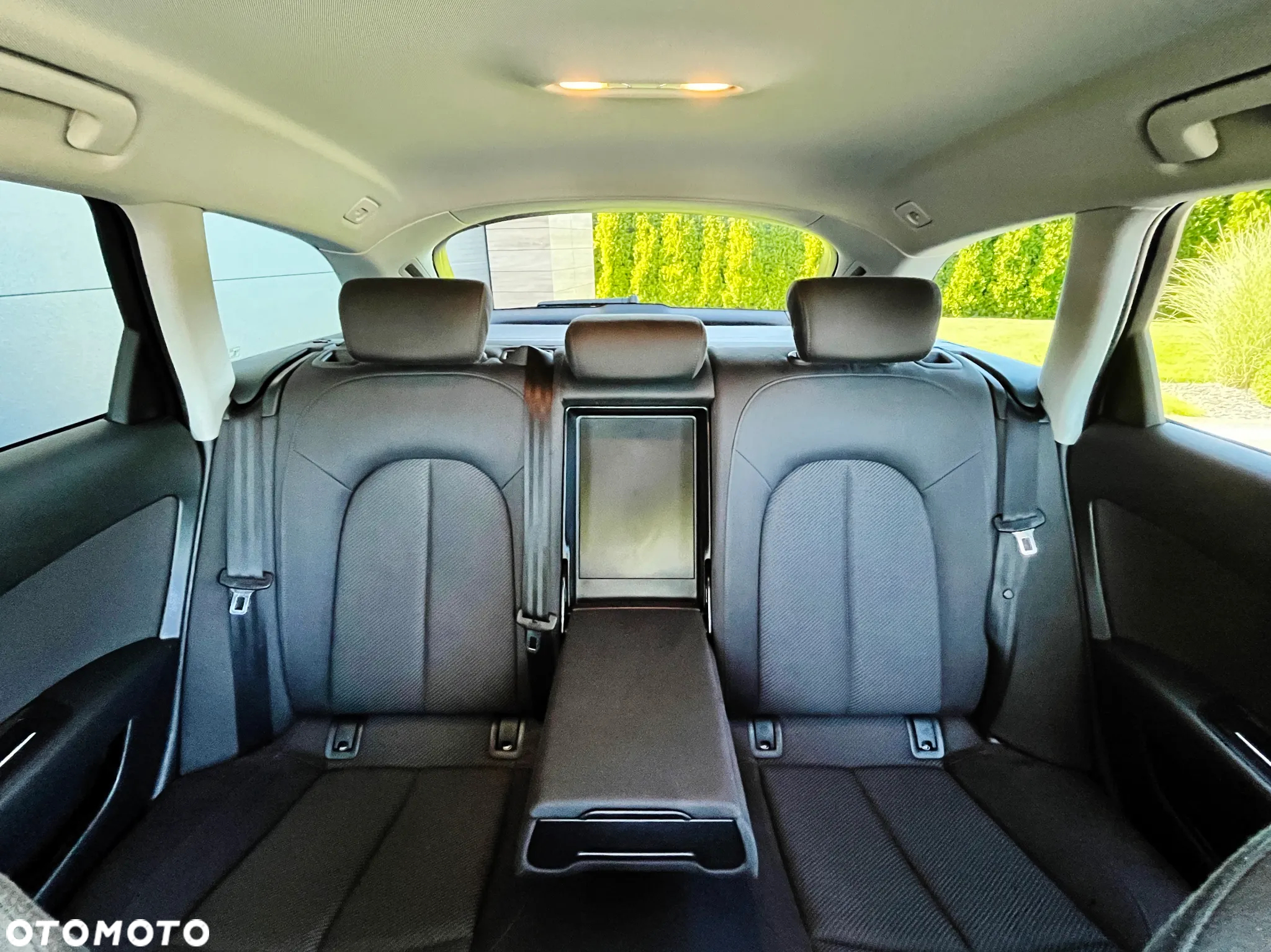 Audi A6 Avant 2.0 TDI Ultra - 10