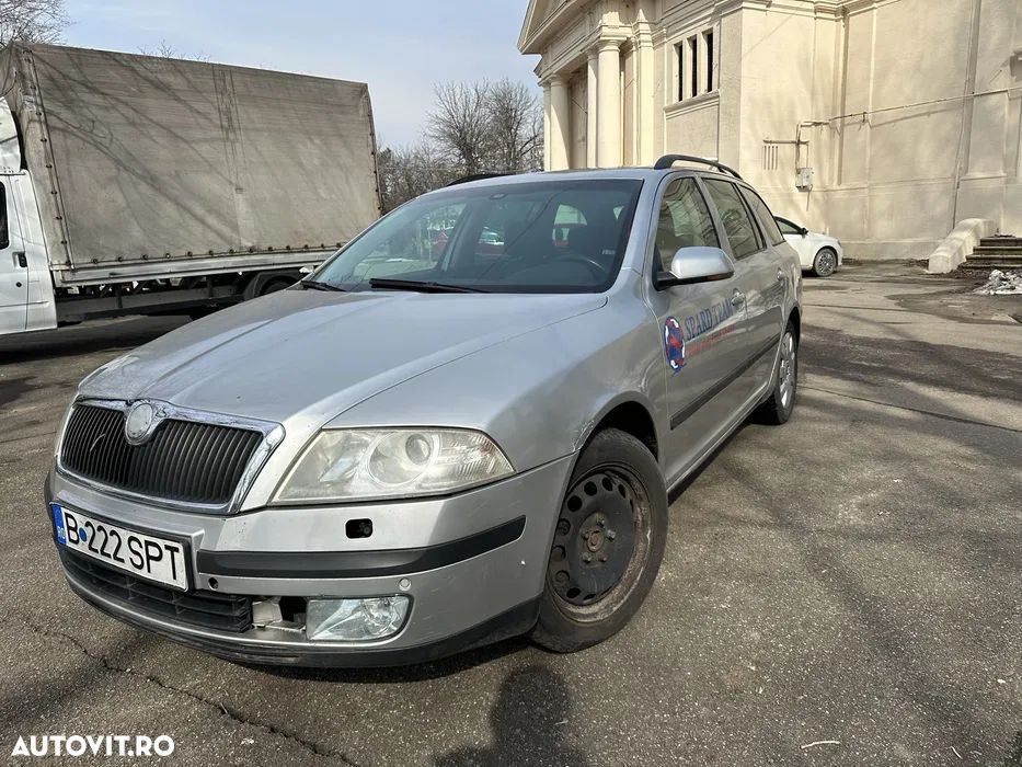 Skoda Octavia 2.0 TDI Business - 3