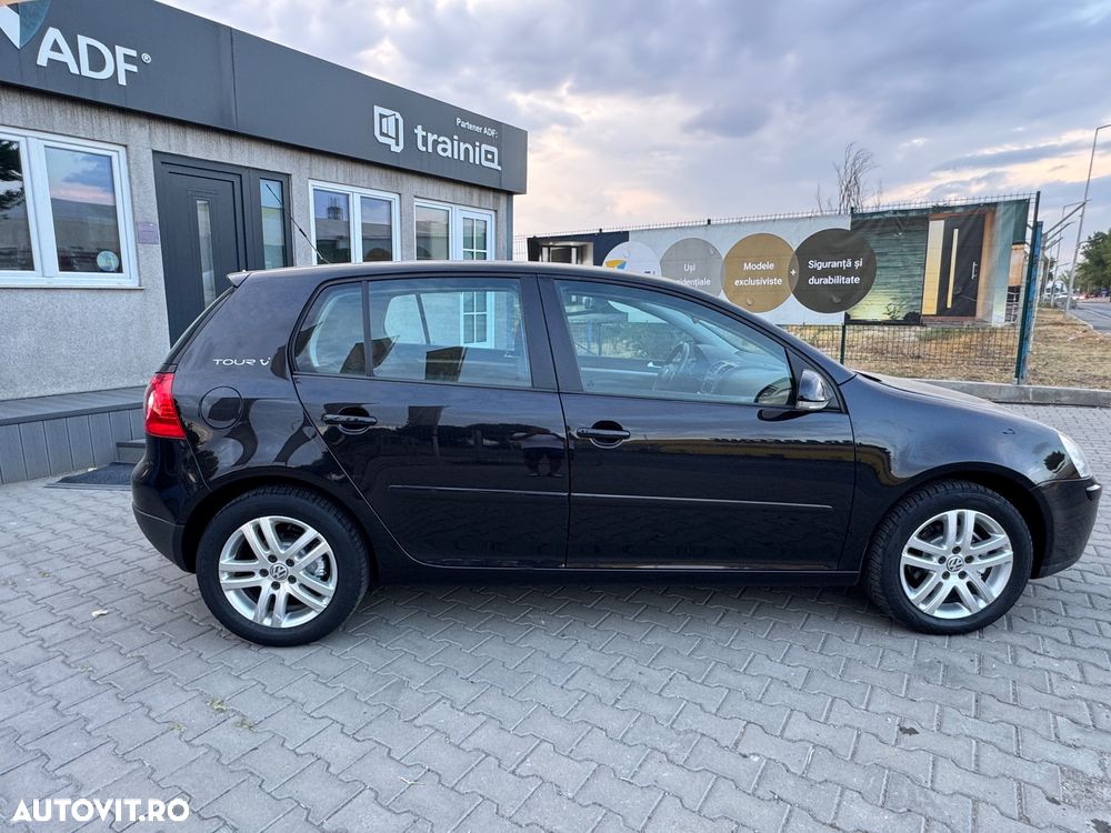 Volkswagen Golf 1.4 Comfortline - 31