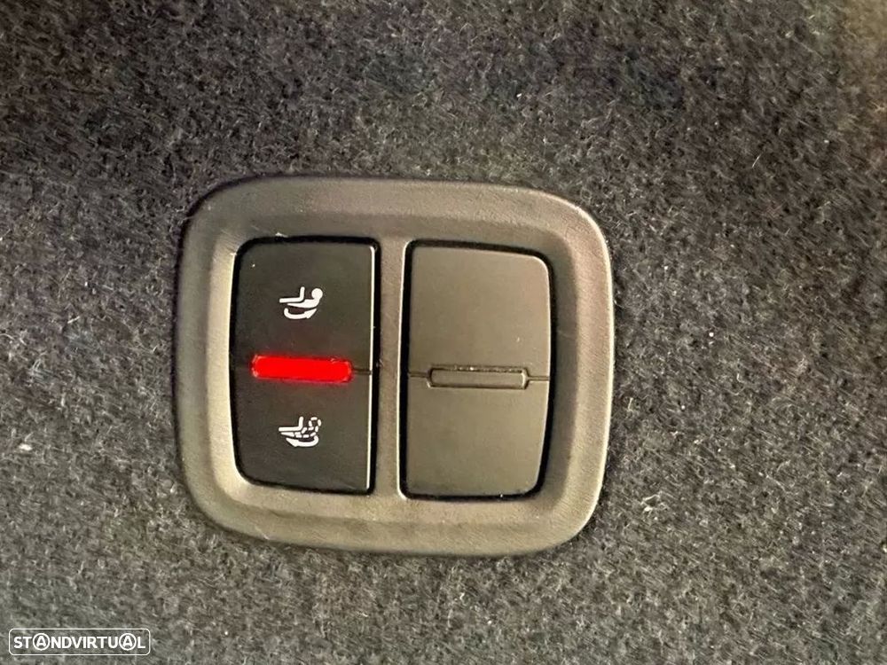 Porsche Cayenne Coupé E-Hybrid - 30