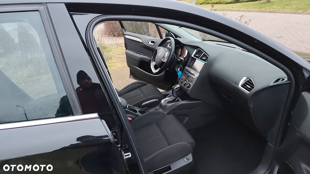 Citroën C4 BlueHDi 120 Stop&Start EAT6 Selection - 6