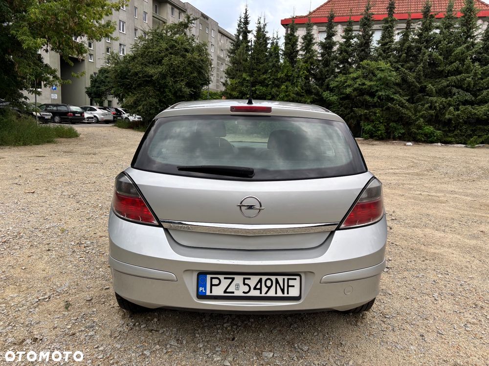 Opel Astra 1.6 - 7