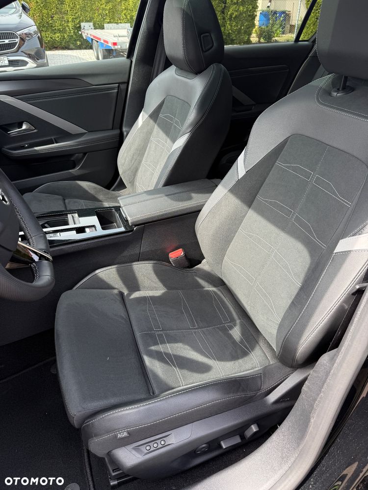 Opel Astra 1.2 Turbo Automatik GS Line - 12