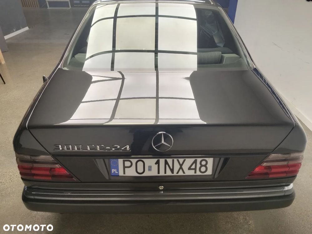 Mercedes-Benz W124 (1984-1993) - 9