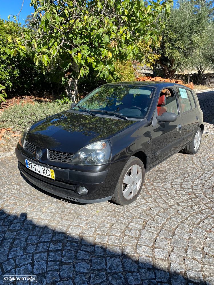 Renault Clio 1.2 16V Confort - 2