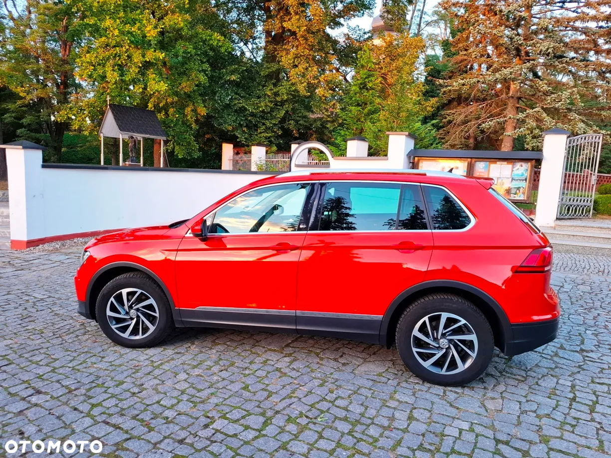 Volkswagen Tiguan 2.0 TDI SCR 4MOTION (BlueMotion Tech) Sound - 9