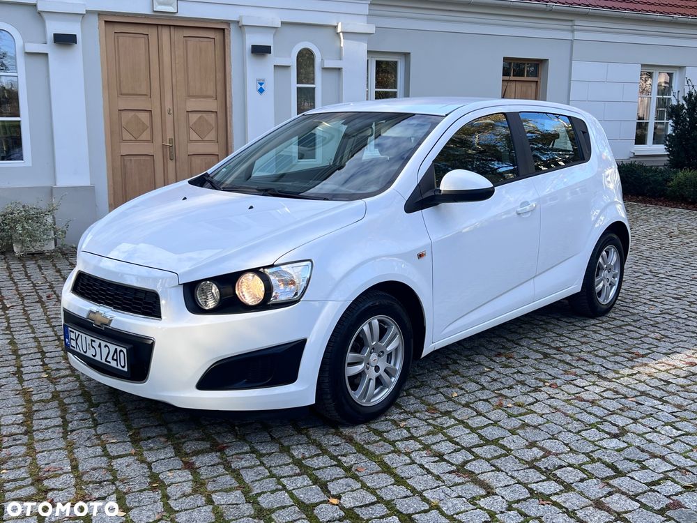 Chevrolet Aveo - 5