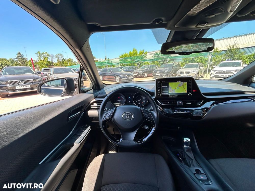 Toyota C-HR 1.8 HSD 4x2 CVT C-enter - 11
