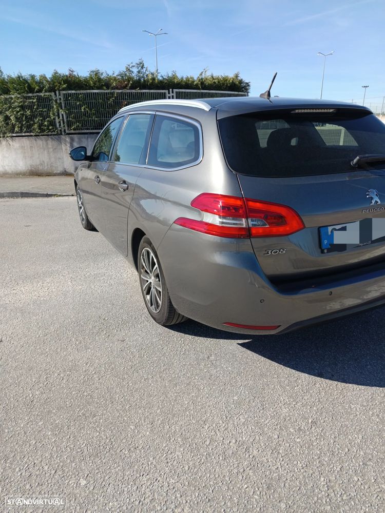 Peugeot 308 SW 1.6 e-HDi Allure - 26