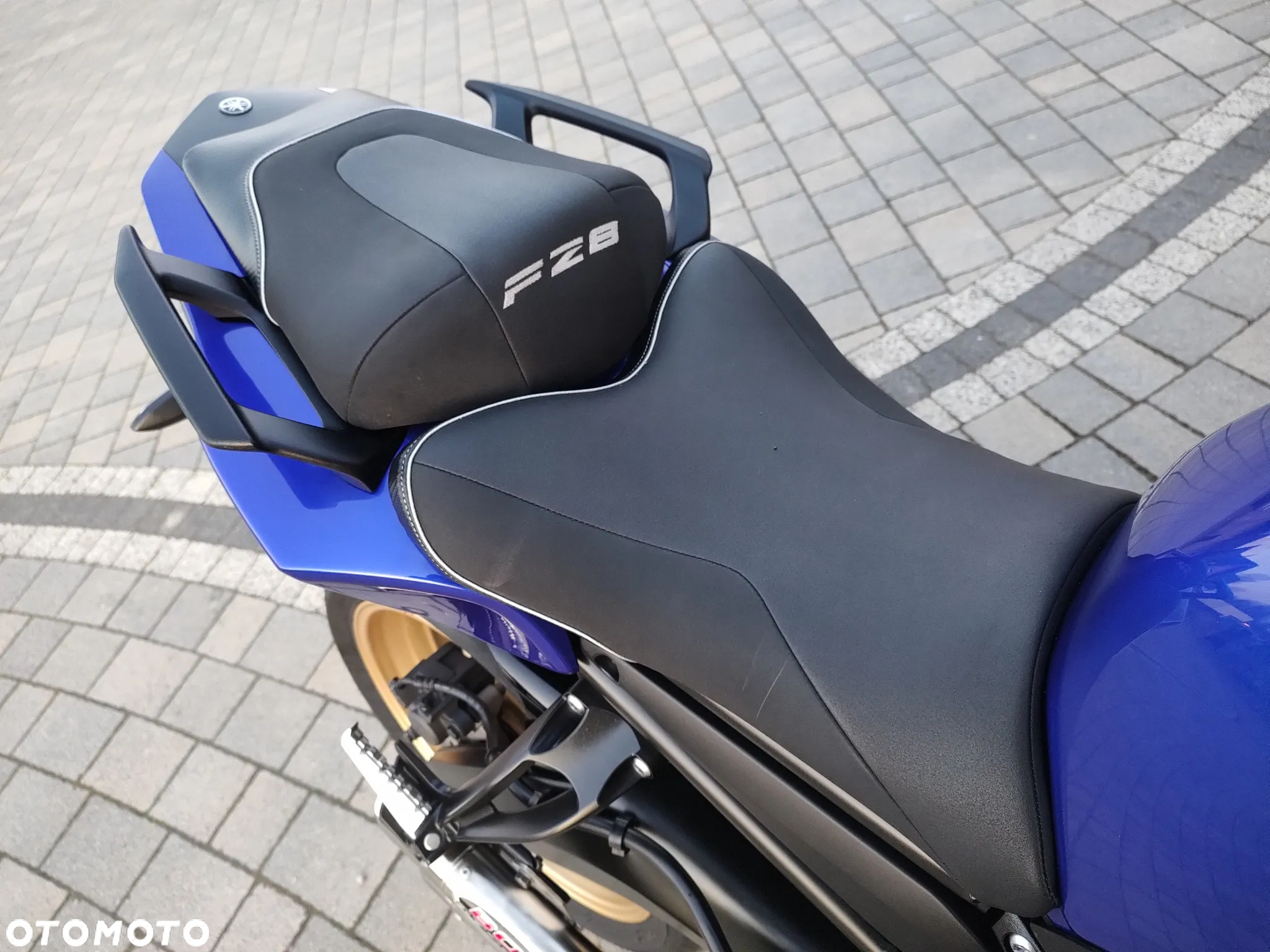 Yamaha FZ8 - 10