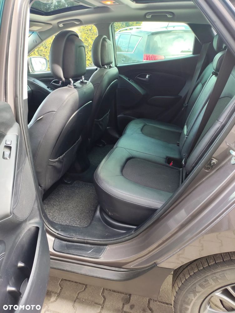 Hyundai ix35 2.0 CRDi 4WD Automatik Premium - 17