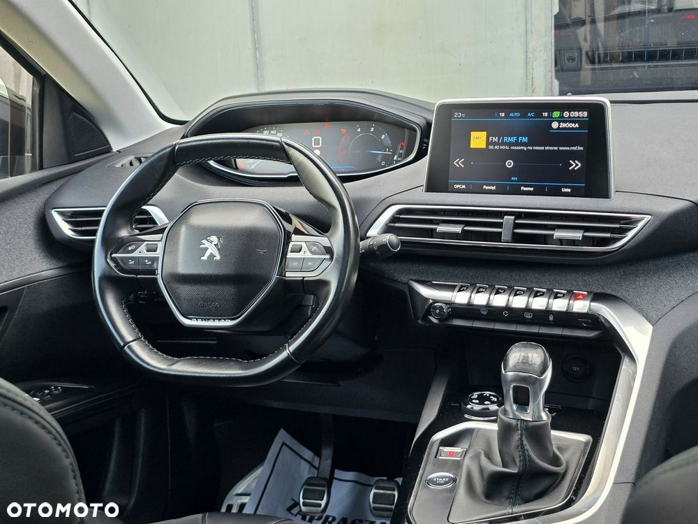 Peugeot 5008 2.0 BlueHDI Crossway S&S - 36