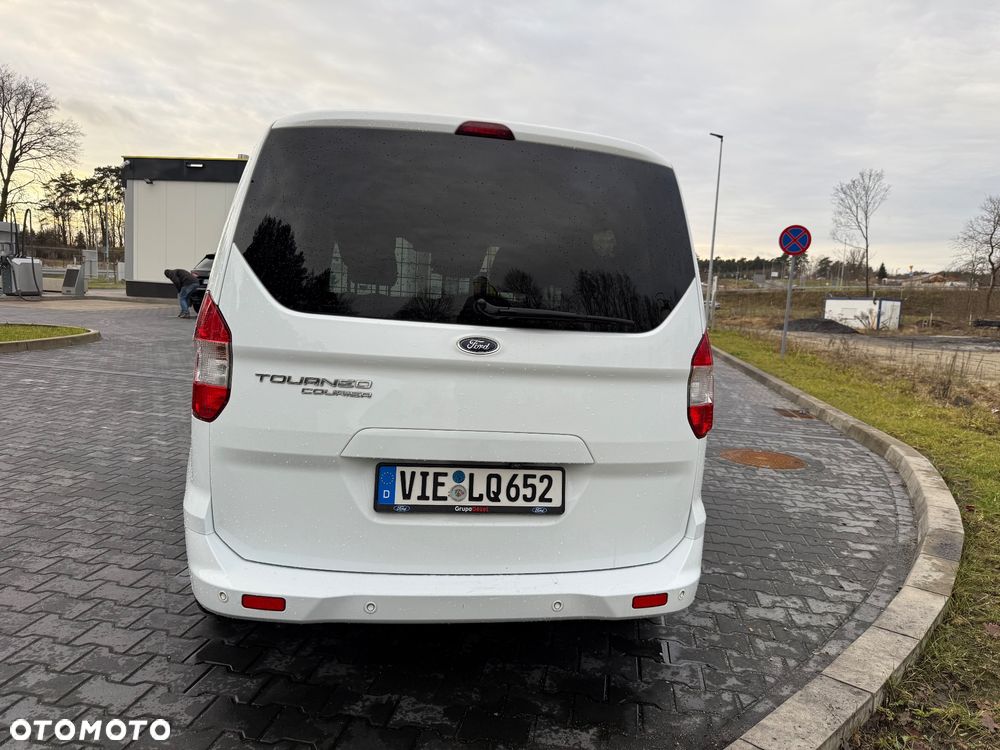 Ford Tourneo Connect 1.5 TDCi Trend - 15