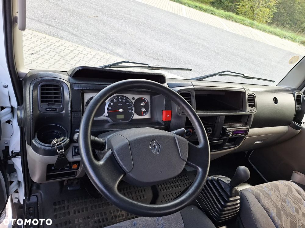 Renault MAXITY - 23