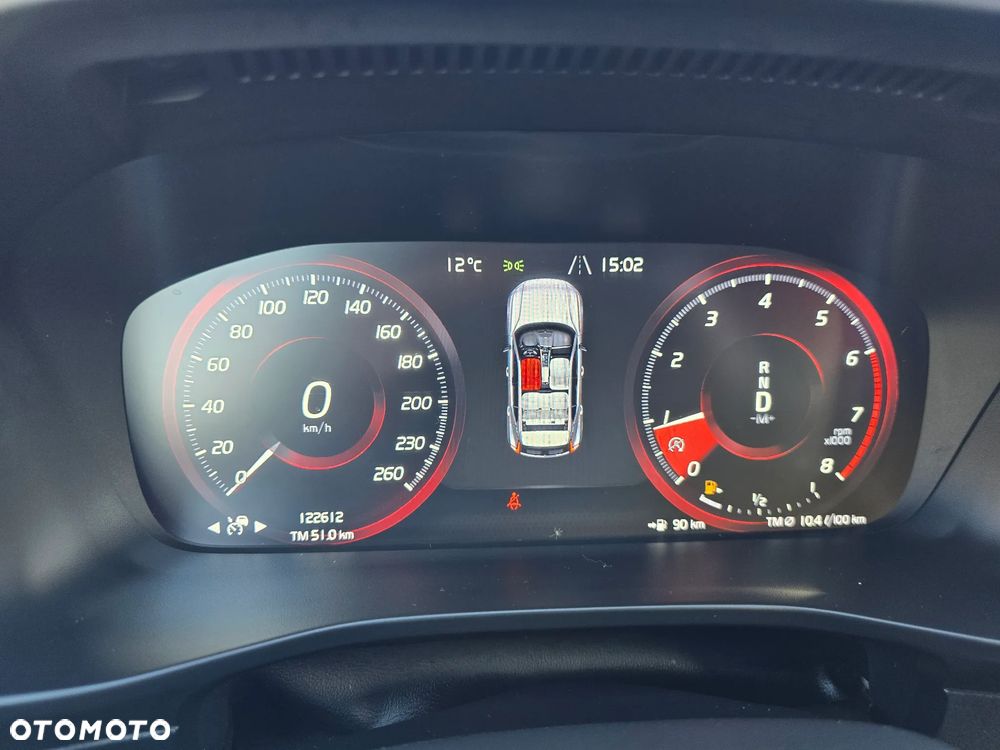 Volvo XC 40 T4 R-Design - 32