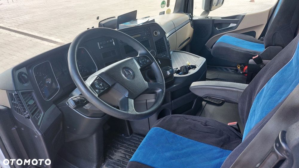 MERCEDES ACTROS MP4 EURO 6 KABINA KPL GIGA SPACE 2018 - 6