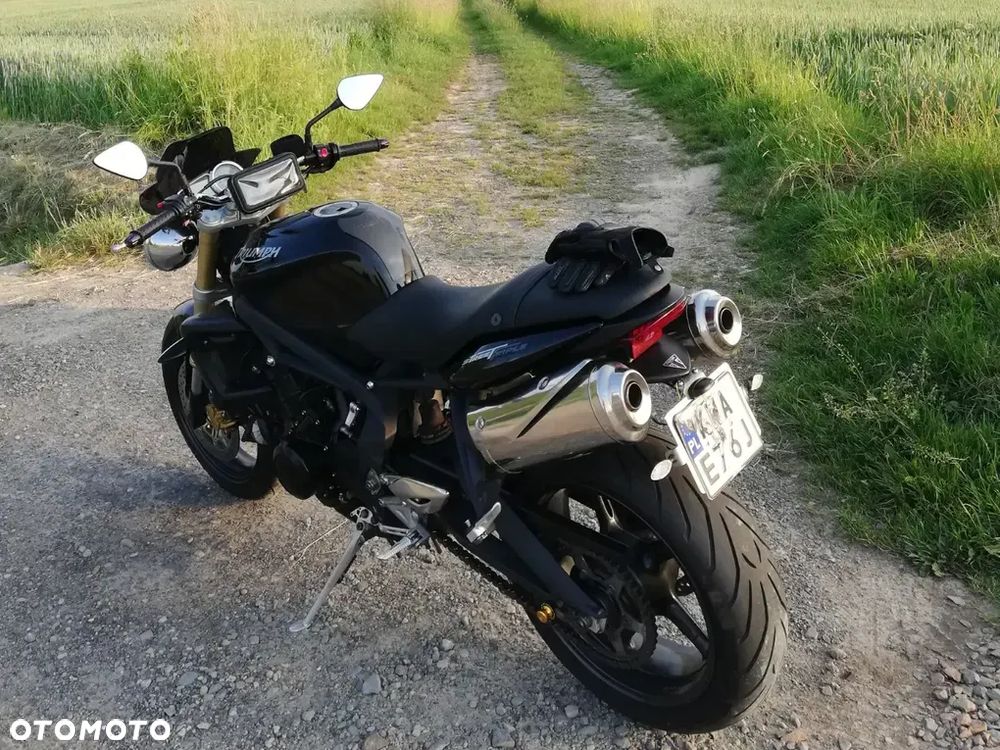 Triumph Street Triple - 5