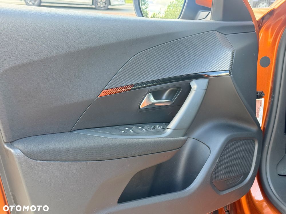 Peugeot 2008 PureTech 100 Active - 11