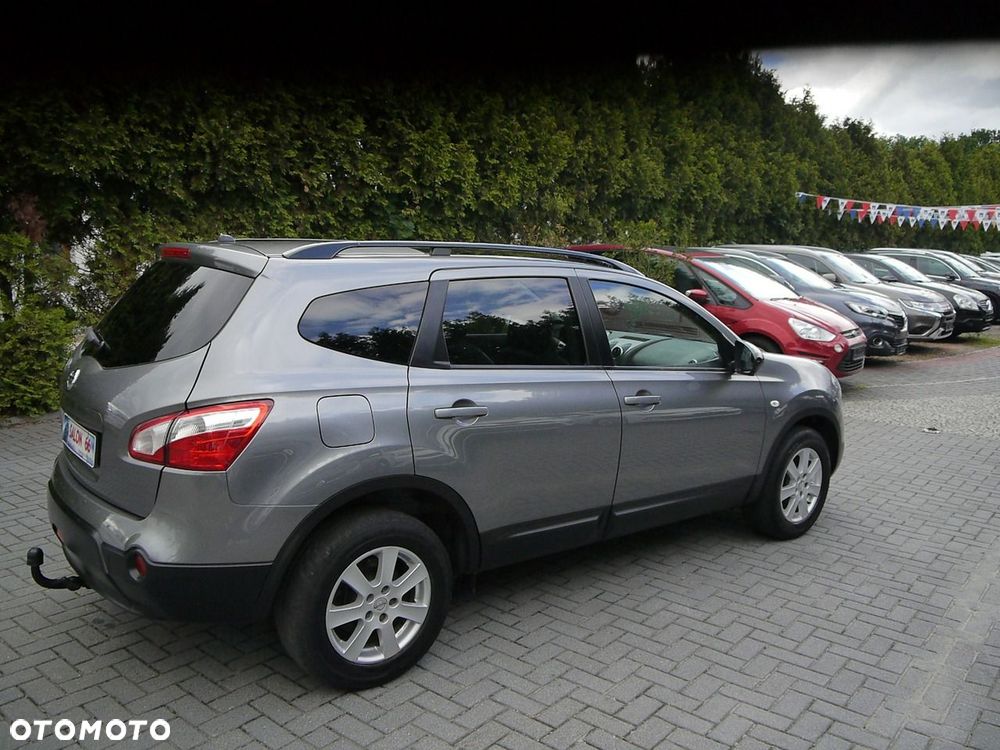Nissan Qashqai+2 1.6 360 - 12
