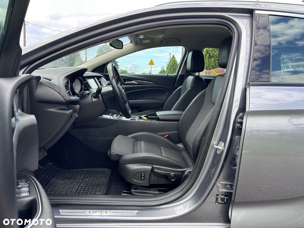 Opel Insignia 1.5 T Innovation S&S - 11