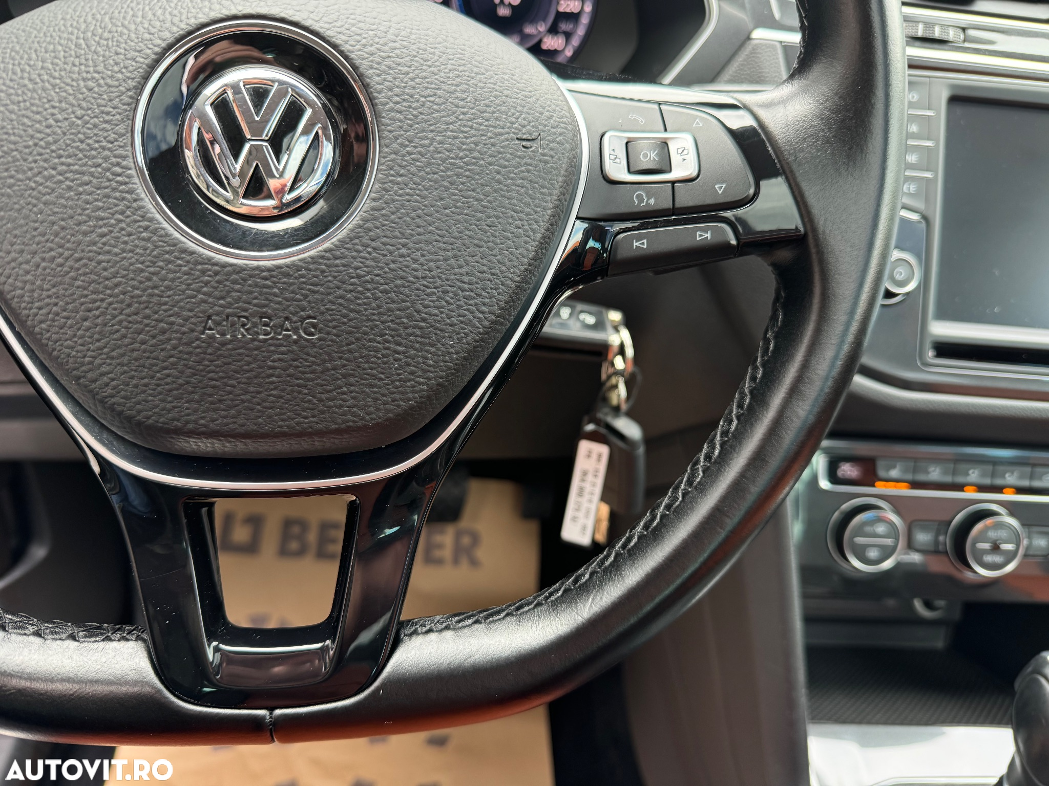Volkswagen Tiguan Allspace 2.0 TDI SCR 4Motion DSG Highline - 12