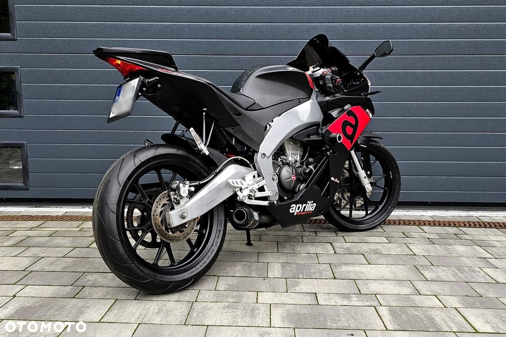 Aprilia RS - 6