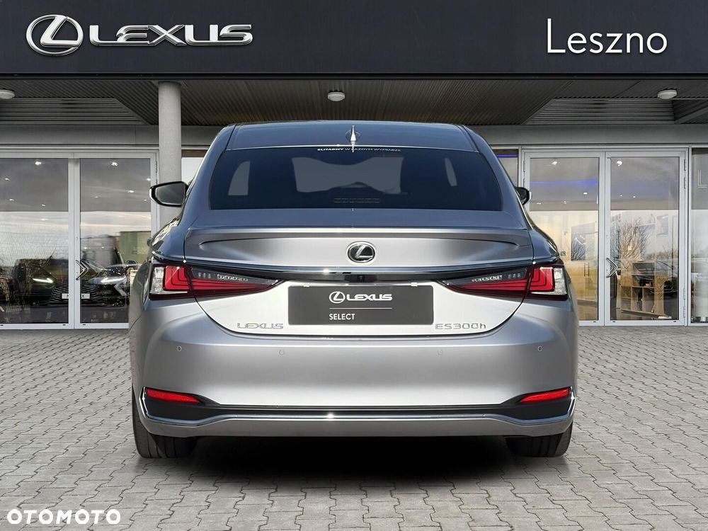 Lexus ES 300h Business Edition - 8