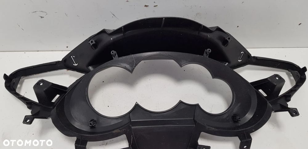 Malaguti Madison 3 Obudowa Osłona Licznika - 5