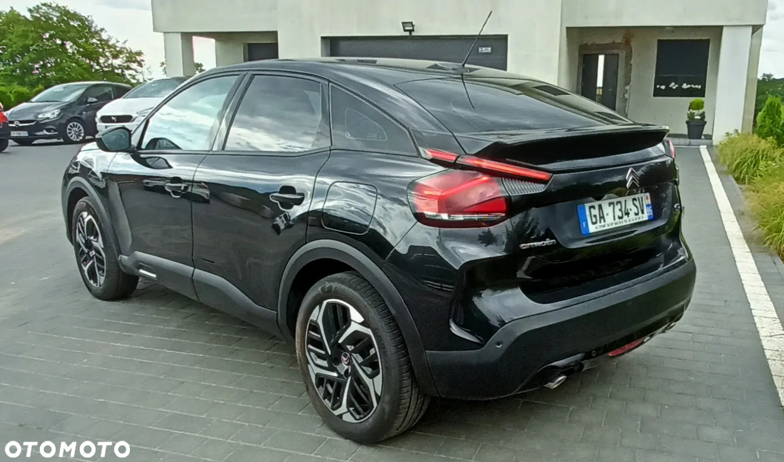 Citroën C4 1.2 PureTech Shine S&S - 10