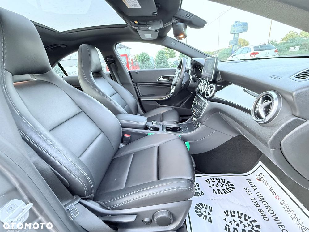 Mercedes-Benz CLA - 25
