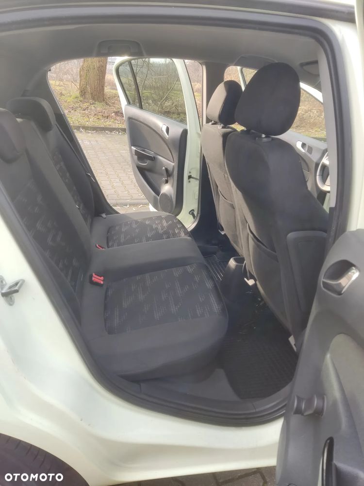 Opel Corsa 1.2 16V Cosmo - 13